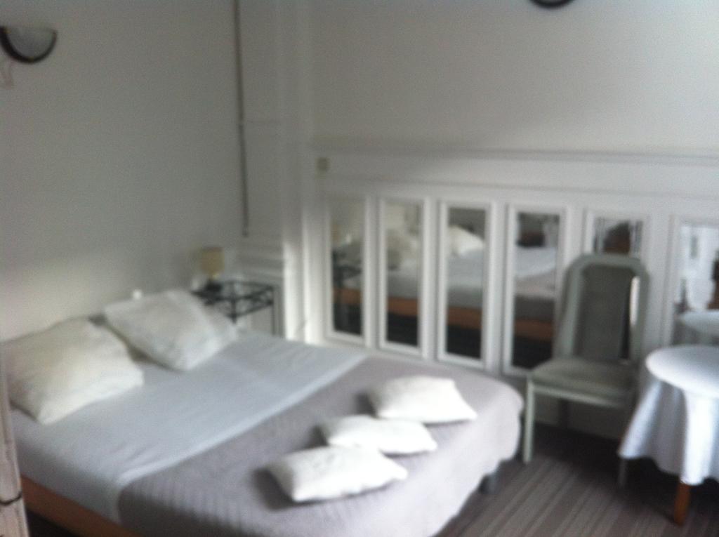 Hotel Residence 18 Ixelles Habitación foto