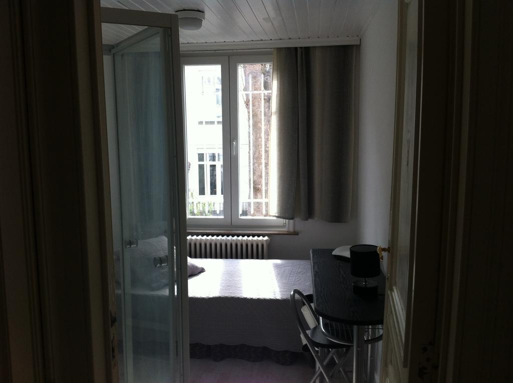 Hotel Residence 18 Ixelles Habitación foto